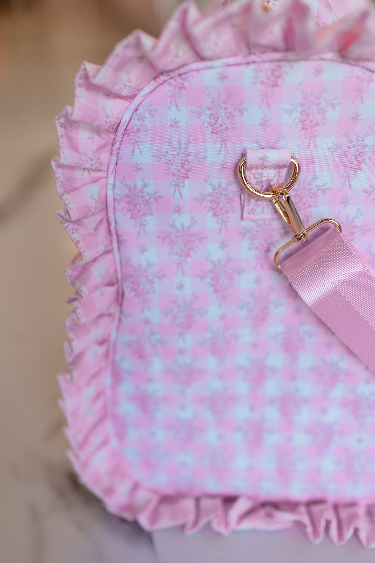 Ruffled Nylon Weekender | Pink