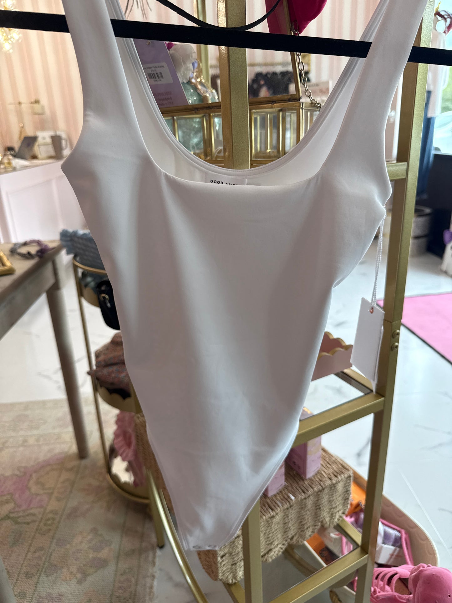Good American Scoop Bodysuit - White