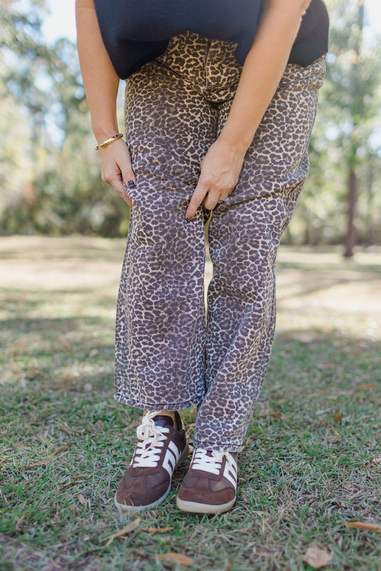 Expresso & Cream Sneaker