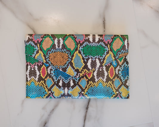 Electric Oasis Clutch
