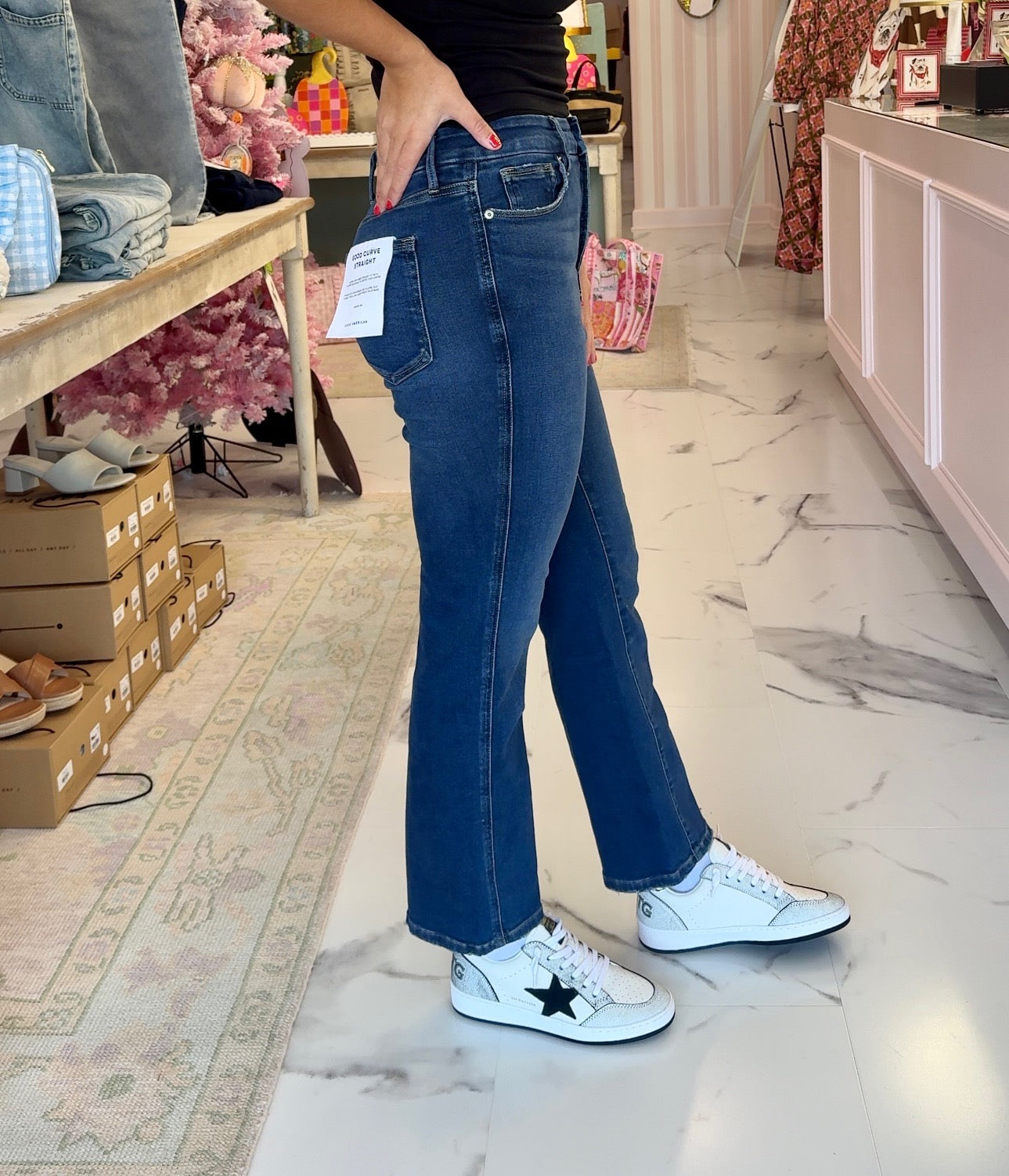 Good Curve Straight Jeans